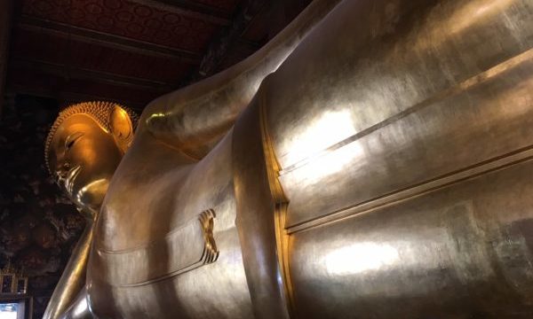 ワットポー寺院の黄金の涅槃仏2